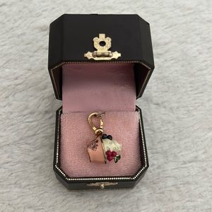 juicy couture frozen yogurt charm parfait ice cream cup berry charm